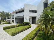 CASA EN VENTA, EN CLUB CAMPESTRE GOLF SLP