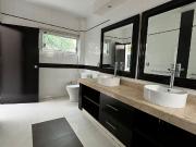 Casa en venta en Club de Golf Campestre, Tuxtla...