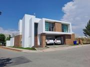 Casa en Venta en Club de Golf la Loma