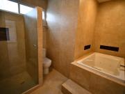 Casa en venta en club de golf la loma