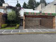 Casa en Venta en Club de Golf San Carlos Metepec