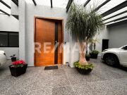 Casa en Venta en Club de Golf San Carlos, Metepec,...