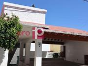 CASA EN VENTA EN CLUB DE GOLF TABACHINES CUERNAVACA MORELOS