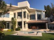 Casa en venta en Club de golf Tabachines, Cuernavaca,...