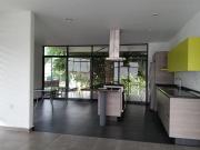 Casa en Venta en Club Residencial La Vista Muy Cerca de...