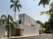 CASA EN VENTA EN CLUB RESIDENCIAL LAS BRISAS