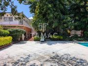 Casa en venta en Cocoyoc con alberca y uso comercial...