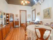 Casa en venta en Coghlan 5 ambientes, dependencia,...