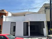 Casa En Venta En Col. 13 De Mayo En Guadalupe