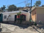 CASA EN VENTA EN COL. 5 MAYO