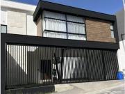 Casa en Venta en Col. Castaños del Vergel, Zona...