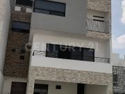 CASA EN VENTA EN COL. CUMBRES ELITE 8 SECTOR EN MONTERREY