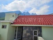 CASA EN VENTA EN COL. CUMBRES 5 SECTOR EN MONTERREY