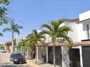 CASA EN VENTA EN: COL. FLUVIAL VALLARTA, PUERTO...