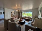 Casa en venta en Col. Guadalupe. Amplios jardines