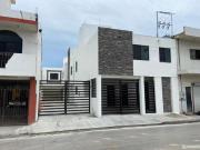 Casa en Venta en Col. Guadalupe Mainero, Tampico, Tam