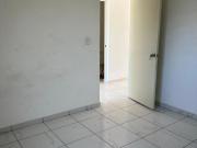 CASA EN VENTA EN COL. HUIZACHES