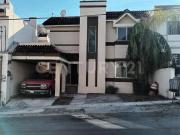 CASA EN VENTA EN COL. JARDINES DE SAN JERONIMO...