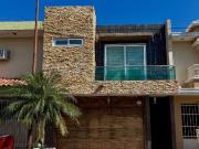 CASA EN VENTA EN COL. LA PUERTA, CULIACÁN ¡Lista par tu...