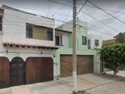 CASA EN VENTA EN COL LEON MODERNO