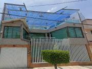 CASA EN VENTA EN COL. MARAVILLAS NEZAHUALCOYOLT