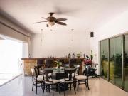 CASA EN VENTA EN COL. MÉXICO NTE CON AMPLIO TERRENOCasa en CASA EN VENTA EN COL. MÉXICO NTE CON AMPLIO TERRENOCasa en