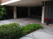 CASA EN VENTA EN COL. MITRAS CENTRO