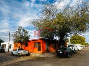 CASA EN VENTA EN COL. OLIVARES