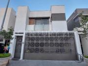 CASA EN VENTA EN COL. RESIDENCIAL APODACA EN APODACA...