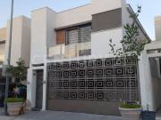 CASA EN VENTA EN COL. RESIDENCIAL APODACA EN APODACA...