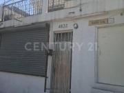 CASA EN VENTA EN COL. VALLE DE INFONAVIT 5 SECTOR EN...