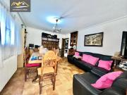 Casa en venta en Coles. Casa Independiente en Venta...