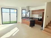 Casa en Venta en Colina II, Lago Esmeralda en $ 6,630,000.00