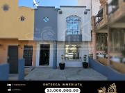 CASA EN VENTA EN COLINAS DE CALIFORNIA!