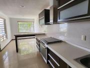 CASA EN VENTA EN COLINAS DE GRAN JARDIN