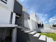 Casa en venta en Colinas de Juriquilla con amplios espacios