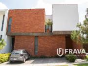 CASA EN VENTA EN COLINAS DE LOS VIRREYES