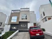 Casa en Venta en Colinas de San Isidro Camino de los...