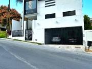 CASA EN VENTA EN COLINAS DE SAN JERONIMO