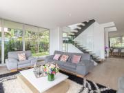 casa en venta en colinas de suba. Cod V11970