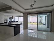 Casa en Venta en COLINAS DEL BOSQUE