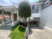 Casa en Venta en Colinas del Bosque, Tlalpan CR 25 1095