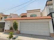 CASA EN VENTA EN COLINAS DEL CIMATARIO QUERETARO AMPLIA...