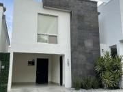 Casa en venta en Colinas del Huajuco, Monterrey, Nuevo León