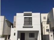 Casa en Venta en Colinas del Huajuco, Monterrey, Nuevo León