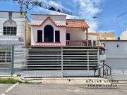 Casa en venta en Colinas del Valle, Chihuahua