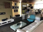 Casa en venta en Colón Echegaray, semi remodelada