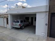Casa en venta en Colonia Amistad II, Saltillo, Coahuila JP1