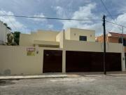 Casa en Venta en Colonia Campestre a pocos metros de...