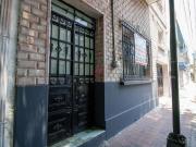 CASA PATRIMONIAL EN VENTA CON USO DE SUELO MIXTO PARA...